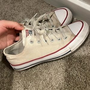 Low top converse